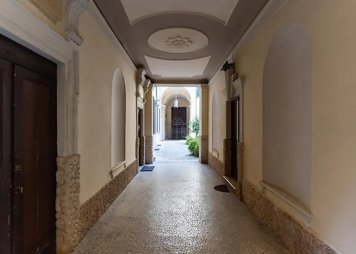 Rosa Luxury * Verona