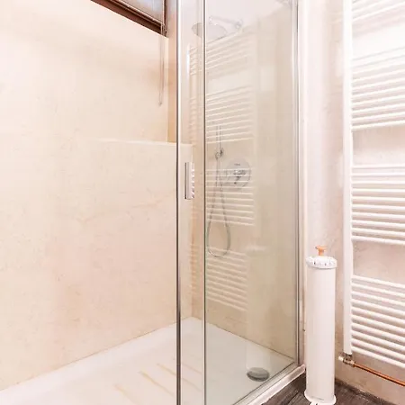 Rosa Luxury דירה *